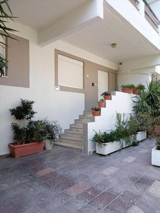 Downtown Apartment With Private Parking Rhodes City Exterior photo