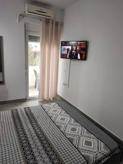 Downtown Apartment With Private Parking Rhodes City Exterior photo