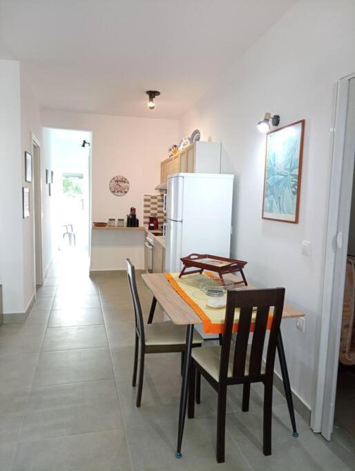 Downtown Apartment With Private Parking Rhodes City Exterior photo
